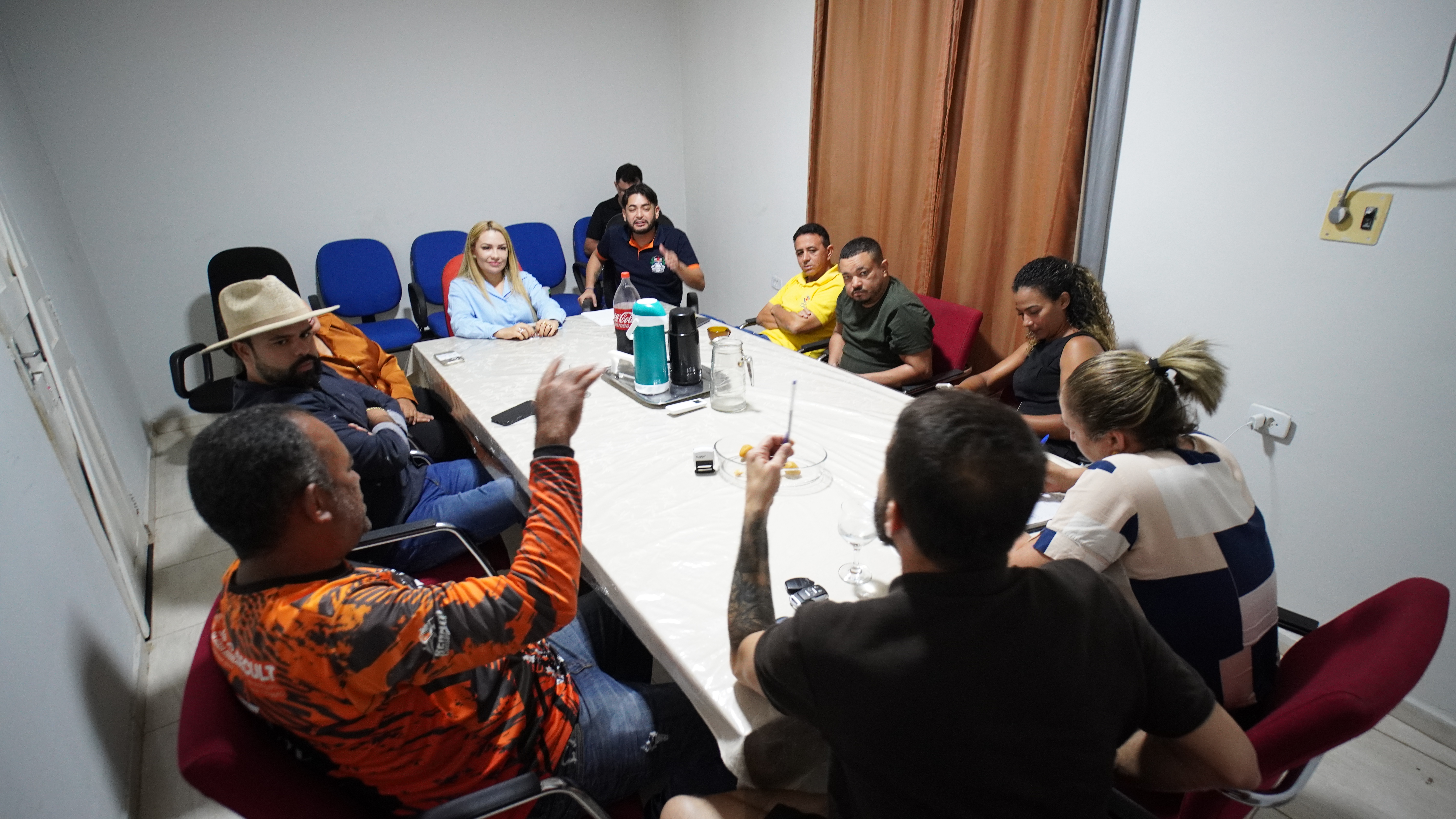 REUNIÃO COM SECRETÁRIA DE OBRAS